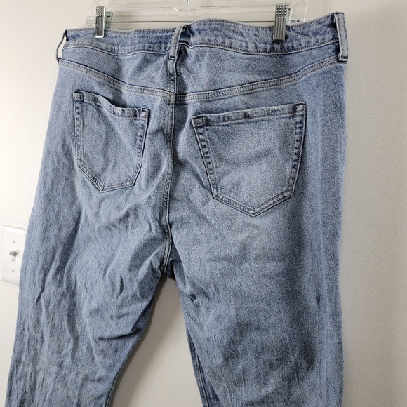 Torrid High-Rise Straight Slit Jeans - Picture 7 of 10